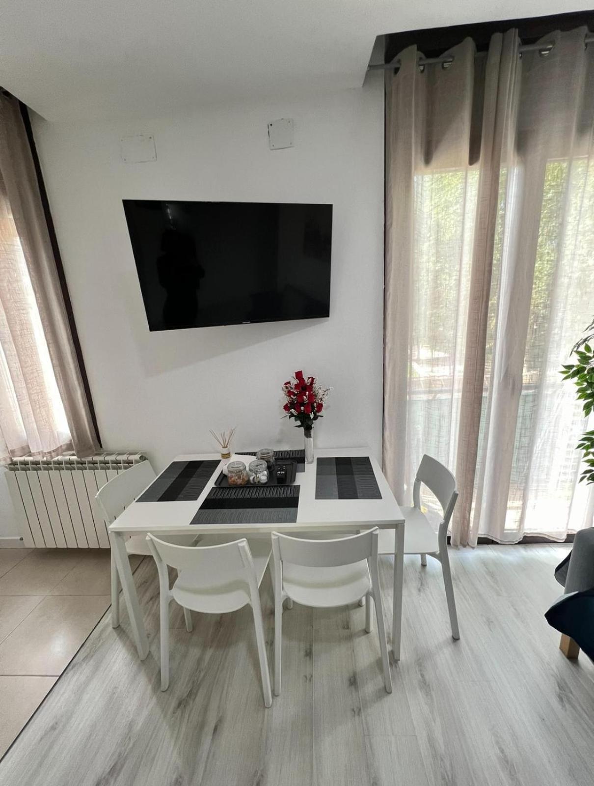 Empecinado 2 Personas Apartment Alcala de Henares Ngoại thất bức ảnh