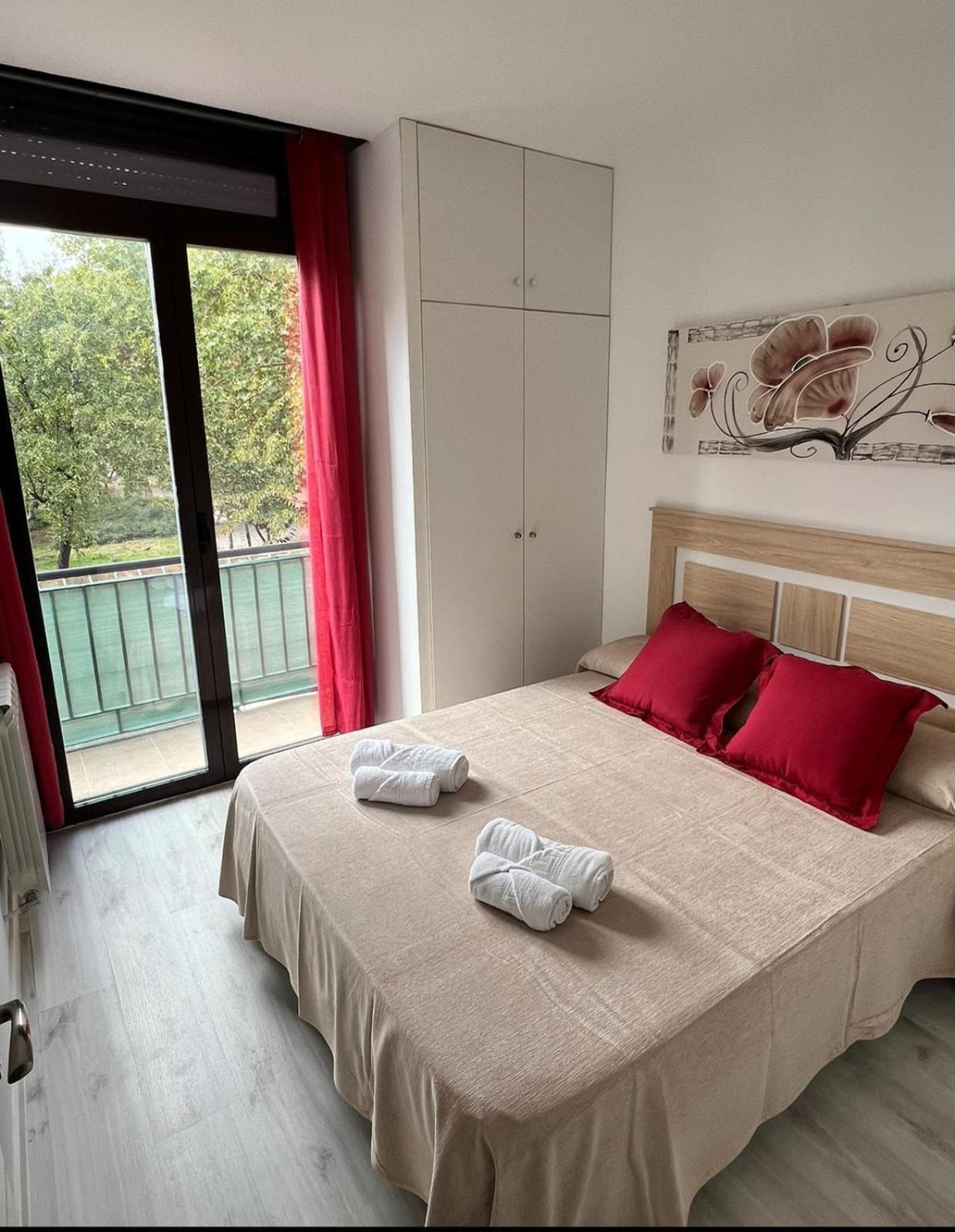 Empecinado 2 Personas Apartment Alcala de Henares Ngoại thất bức ảnh