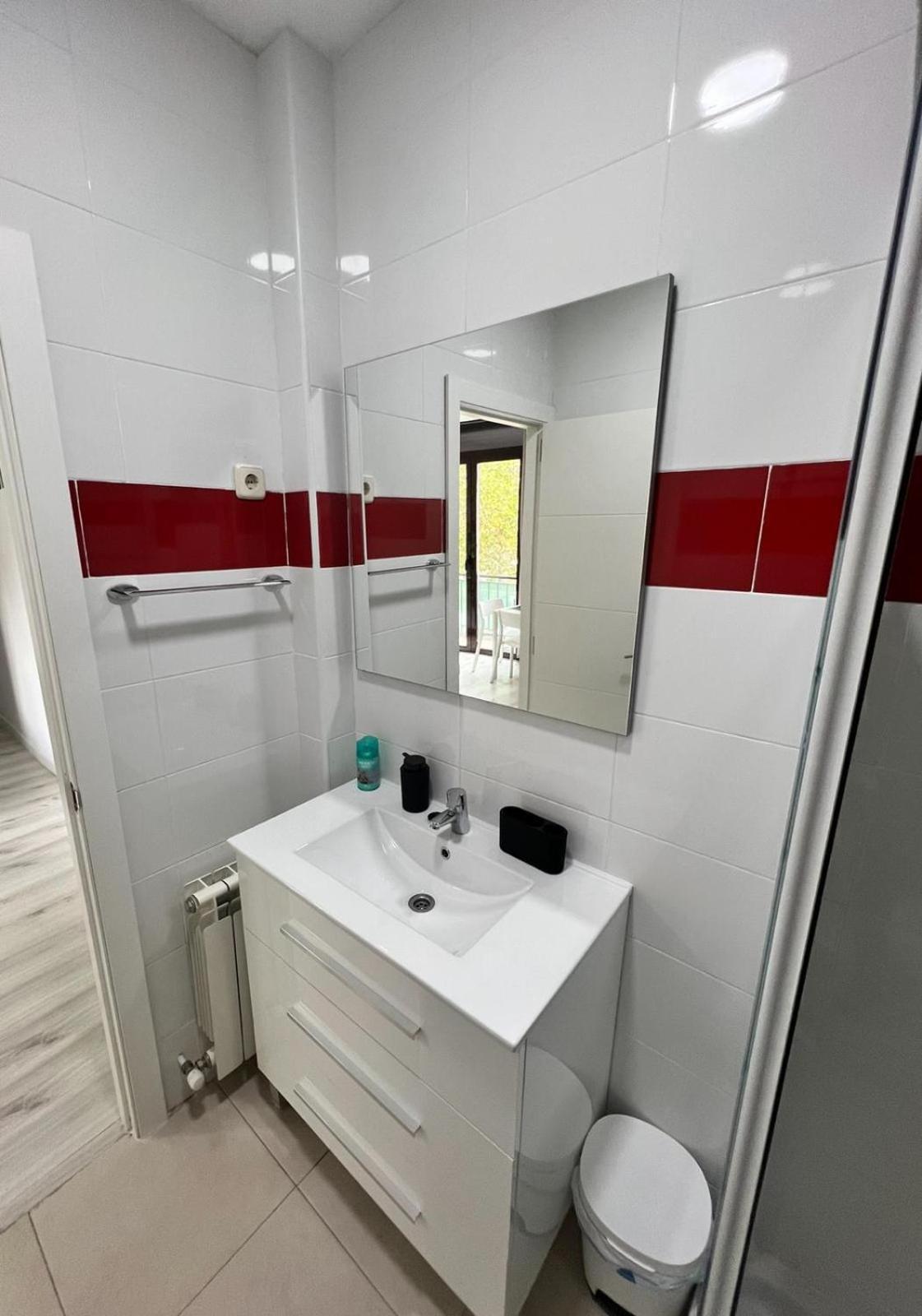 Empecinado 2 Personas Apartment Alcala de Henares Ngoại thất bức ảnh