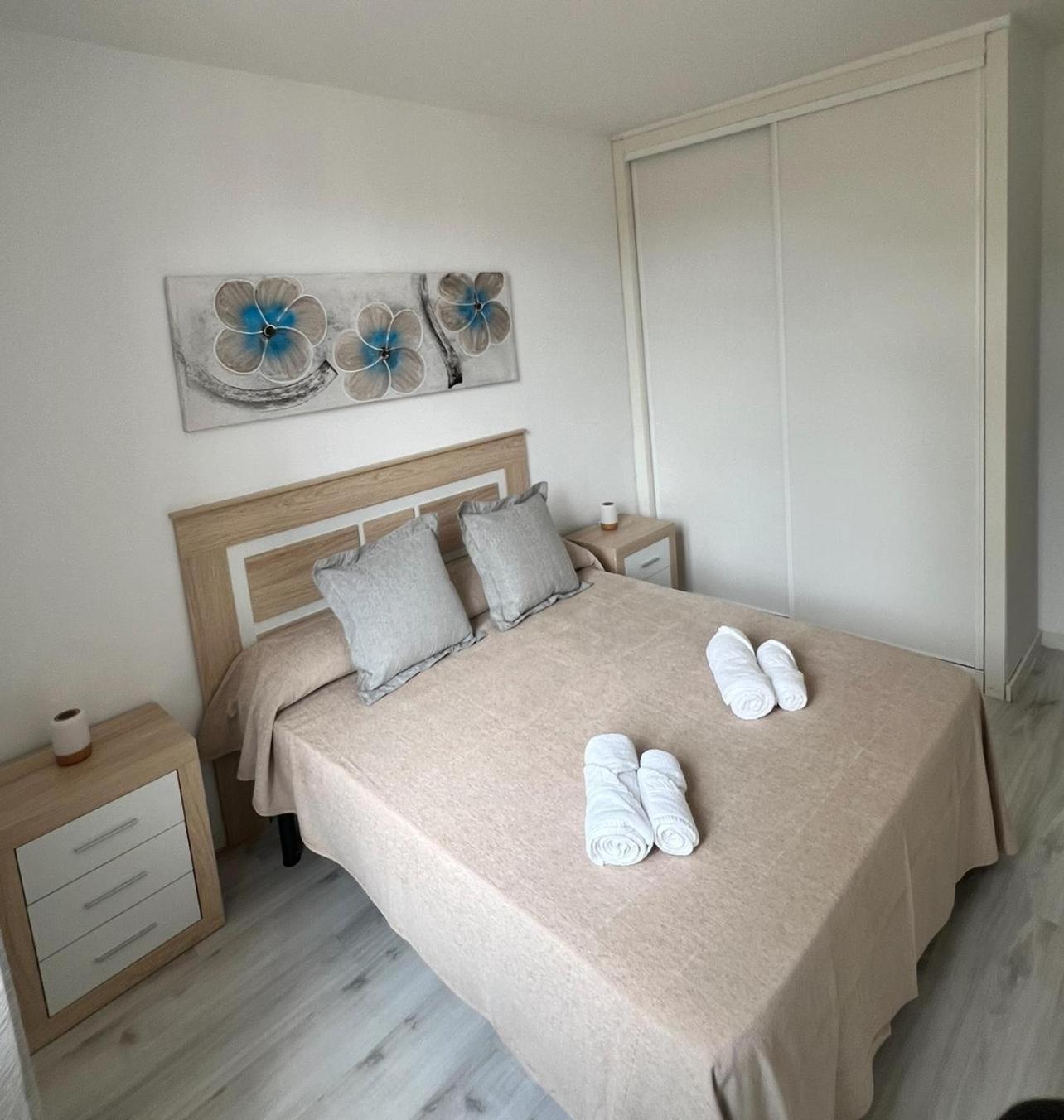 Empecinado 2 Personas Apartment Alcala de Henares Ngoại thất bức ảnh